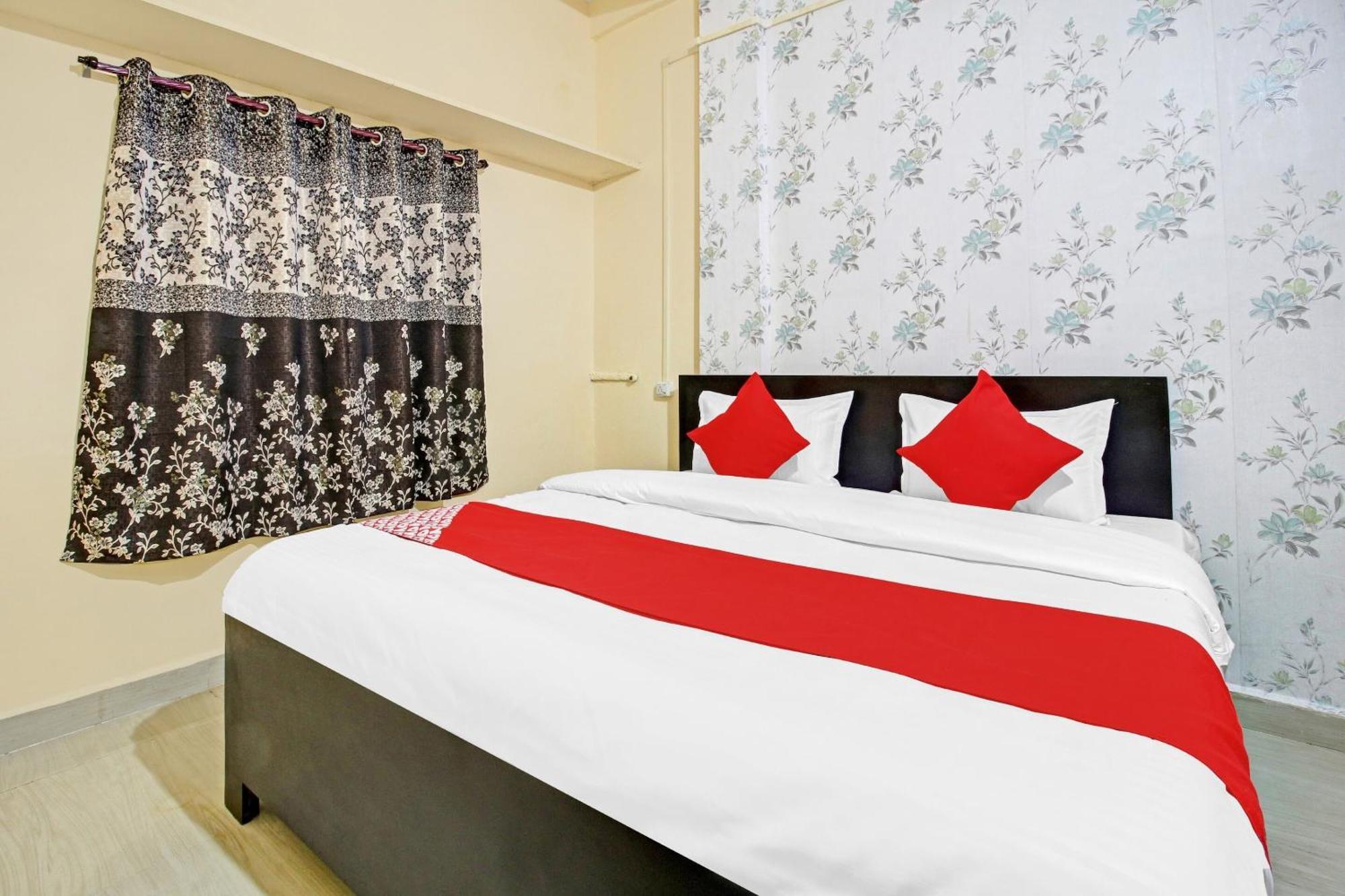 Hotel O Red N Blue Bhopál Kültér fotó